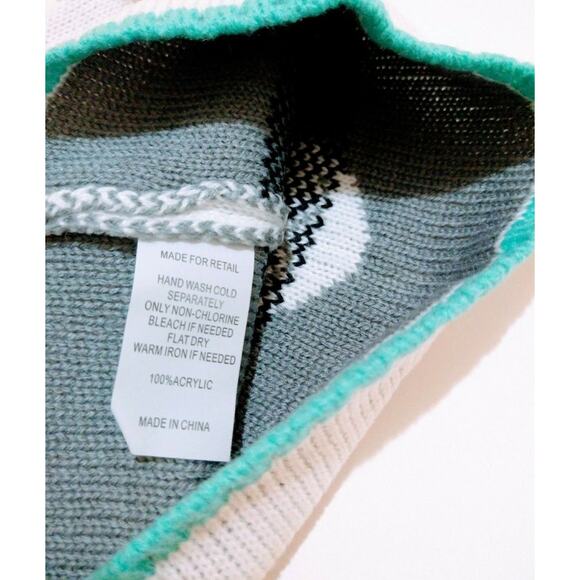 Kids Polar Bear White Pom Pom Beanie Boys Girls Knit Fall Winter Hat One Size OS - Picture 3 of 3